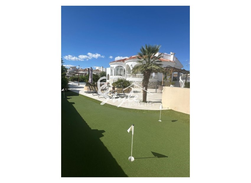 Reventa - Villa - Torrevieja  - San luis
