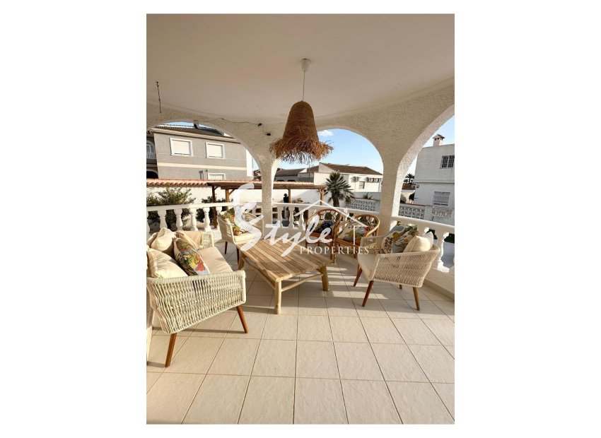 Reventa - Villa - Torrevieja  - San luis