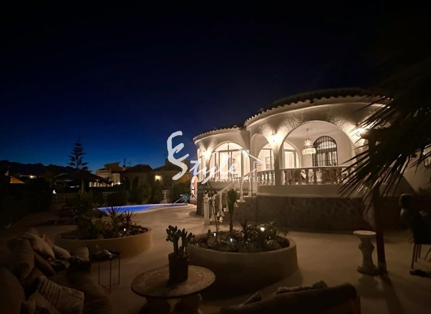 Reventa - Villa - Torrevieja  - San luis