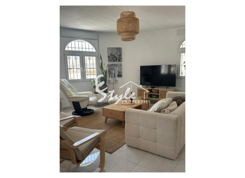 Reventa - Villa - Torrevieja  - San luis