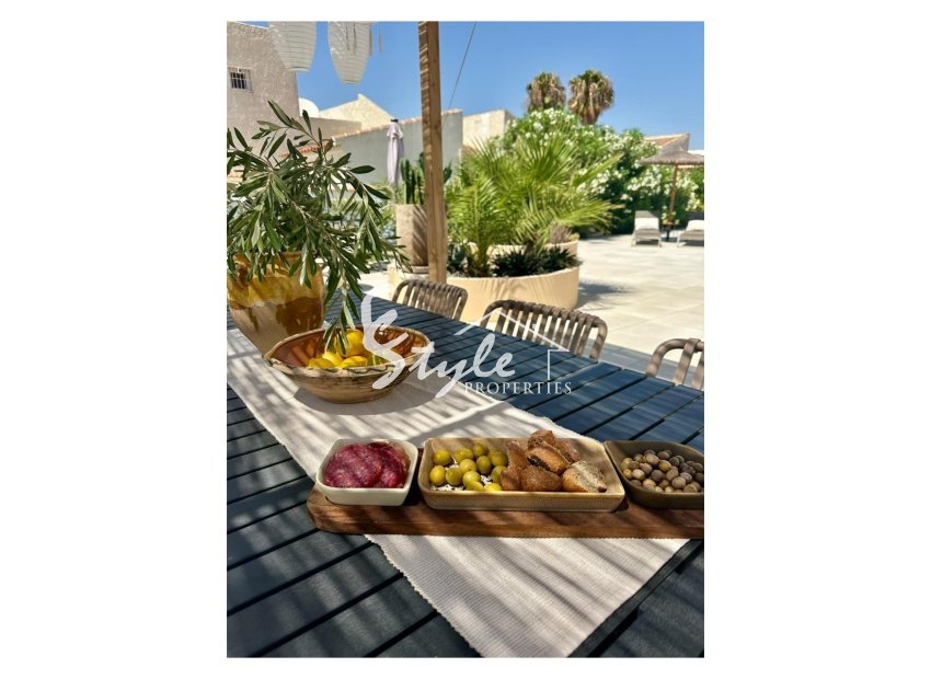 Reventa - Villa - Torrevieja  - San luis