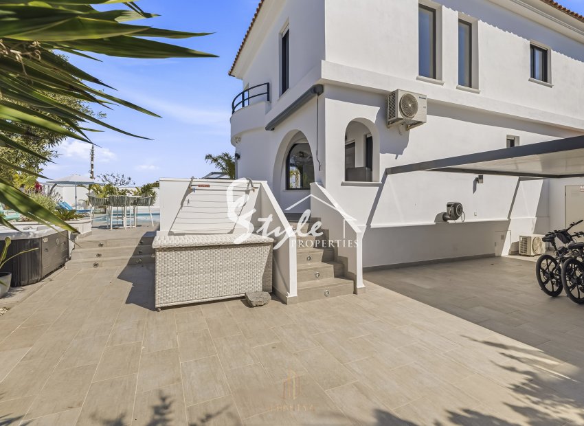 Reventa - Villa - Torrevieja - San Luis