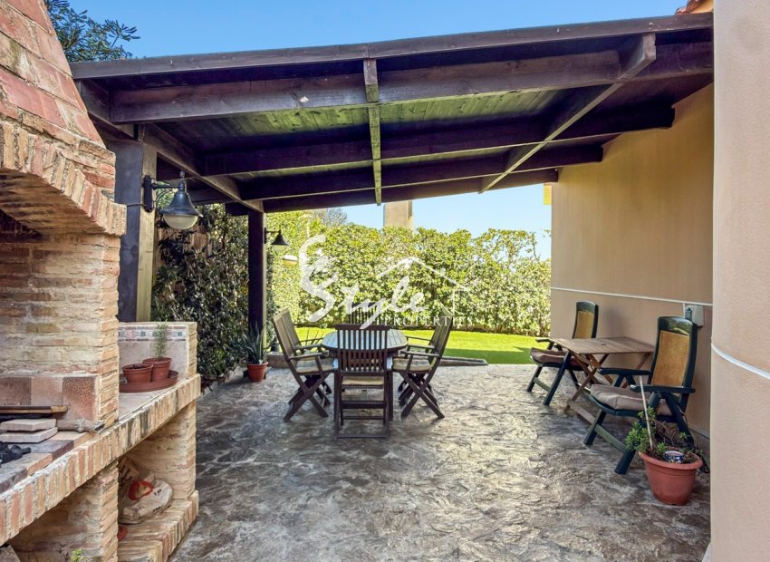 Reventa - Villa - Torrevieja - Torrelamata - La Mata