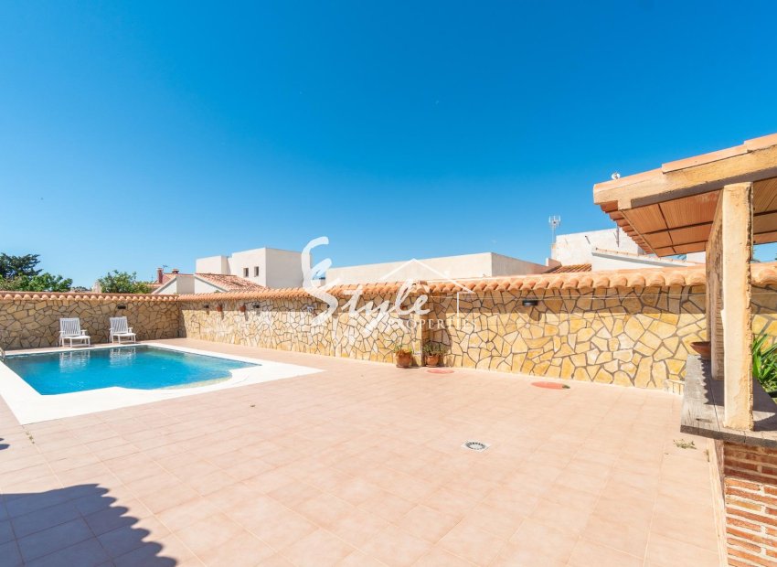 Reventa - Villa - Torrevieja - Torreta florida