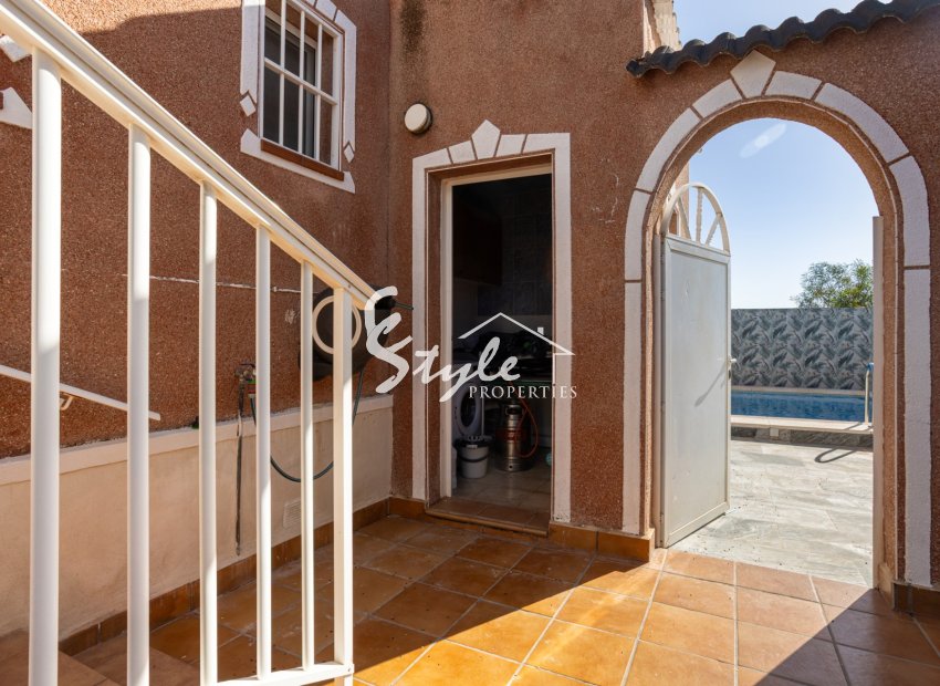 Reventa - Villa - Torrevieja  - Urbanización San Luis