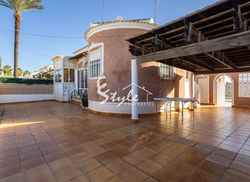 Reventa - Villa - Torrevieja  - Urbanización San Luis