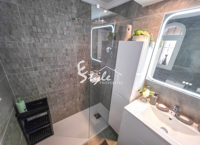 Reventa - Villa - Villamartin, Orihuela Costa - Villamartin