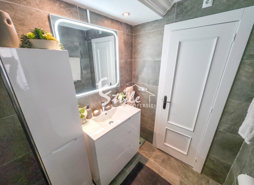 Reventa - Villa - Villamartin, Orihuela Costa - Villamartin