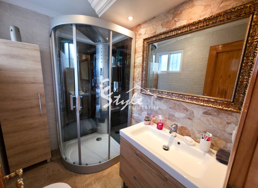 Reventa - Villa - Villamartin, Orihuela Costa - Villamartin