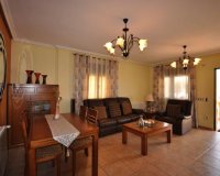 Reventa - Villa - Villamartín - Villamartin