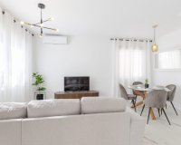 Reventa - Villa - Villamartín - Villamartin