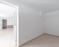 Reventa - Villa - Villamartín - Villamartin