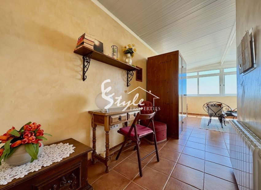Reventa - Villa - Villamartín - Villamartin