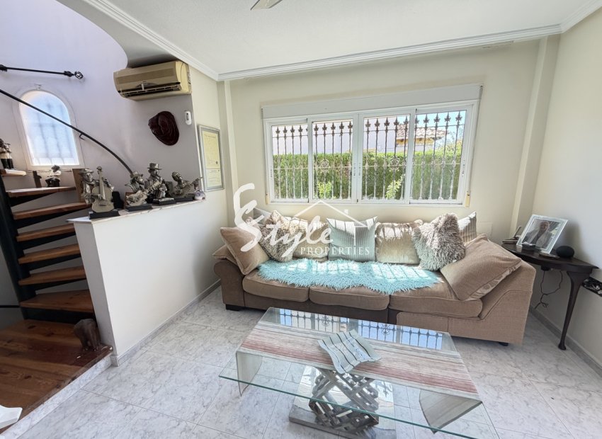 Reventa - Villa - Villamartín - Villamartin
