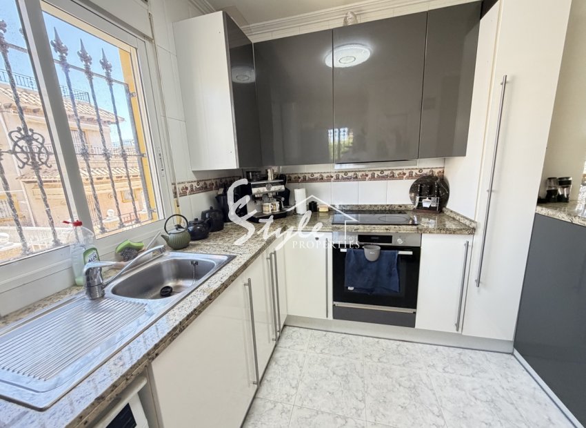 Reventa - Villa - Villamartín - Villamartin