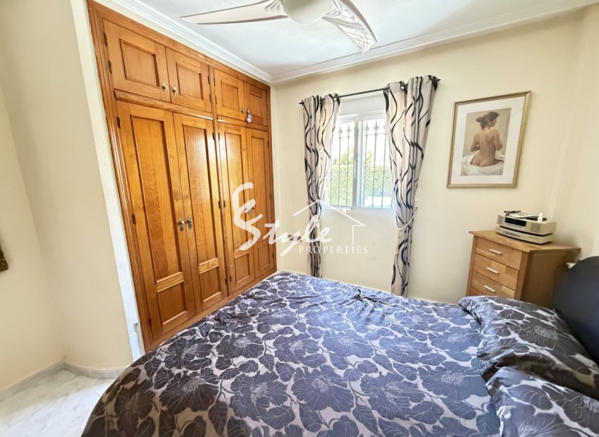Reventa - Villa - Villamartín - Villamartin