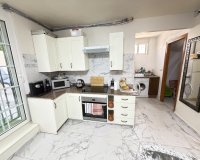 Reventa - Villa - Villamartín - Villamartin