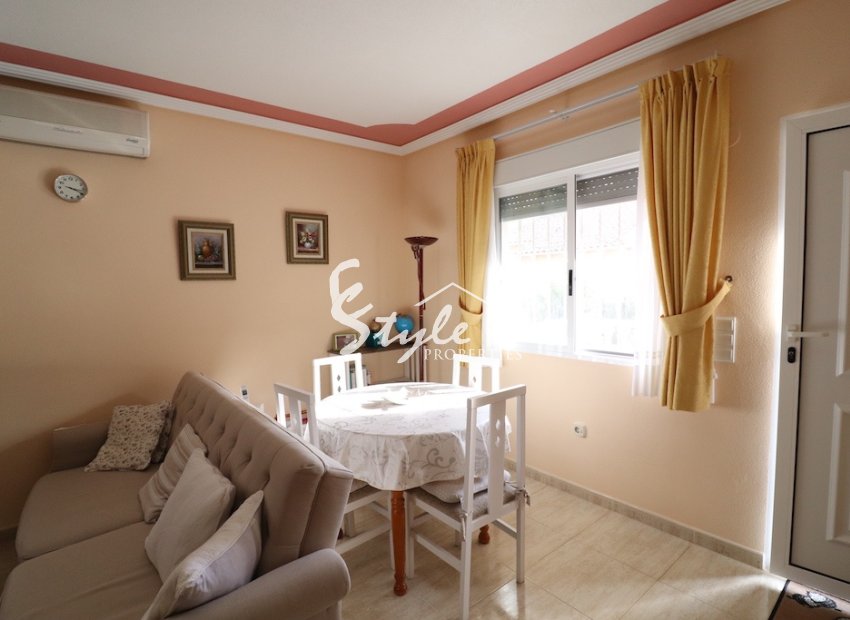 Reventa - Villa - Villamartín - Villamartin