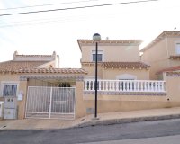 Reventa - Villa - Villamartín - Villamartin