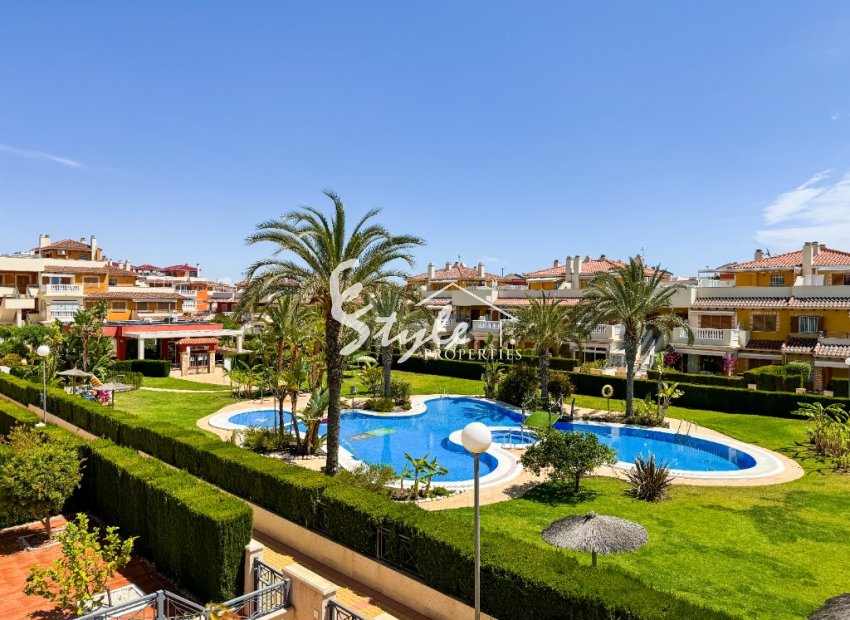 Сдается посуточно 3-комнатная квартира в Zeniamar IX, Плайя Фламенка, Испания. ID080