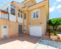 Se vende adosado 3 habitaciones en Los Altos, Punta Prima, Orihuela Costa , Costa Blanca. ID1646