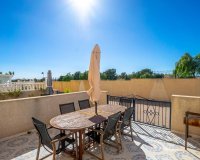 Se vende adosado de 3 dormitorios con vistas al mar en Punta Prima, Los Altos, Orihuela Costa, Costa Blanca. ID2338