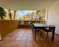 Se vende apartamento con vistas a la zona comunitaria en La Recoleta, Punta Prima. ID2698