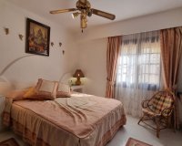 Se vende apartamento de 2 dormitorios Aldea Del Mar, Torrevieja, Costa Blanca, España. ID1349