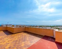 Se vende apartamento de 2 dormitorios cerca del mar en Punta Prima, Costa Blanca, España. ID2797