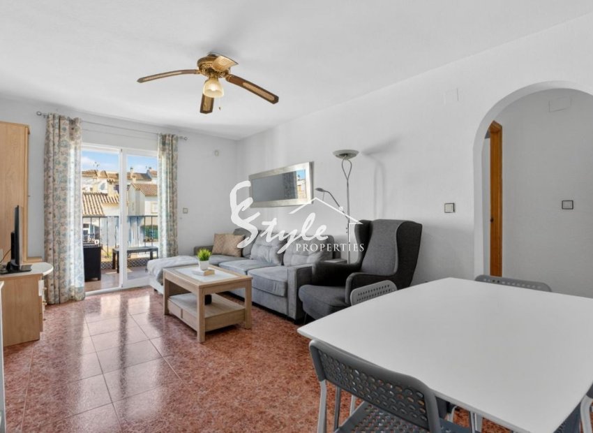 Se vende apartamento de 3 dormitorios con solárium privado en El Andaluz, Orihuela Costa, Costa Blanca. ID2294