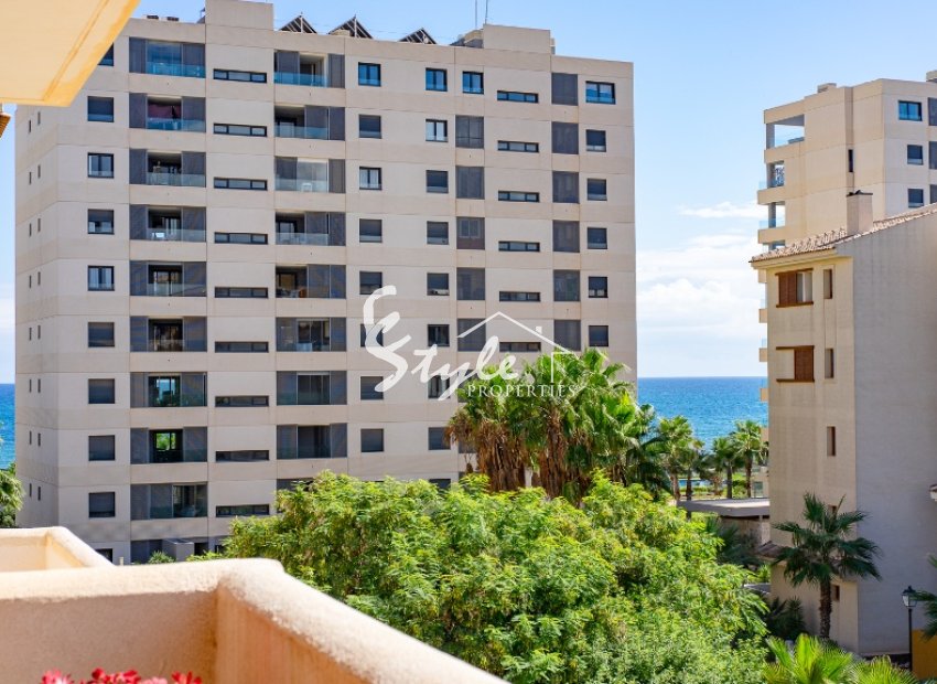 Se vende apartamentos. con vistas al mar en  ¨Parque Recoleta¨ e Punta Prima,  Costa Blanca, España ID3834