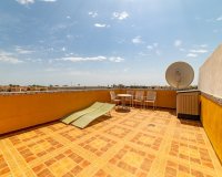 Se vende ático con jardín privado en La Cinuelica, Punta Prima, Orihuela Costa. ID1940