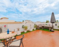 Se vende ático con solárium privado y aparcamiento en La Ciñuelica, Punta Prima, Costa Blanca. ID1965