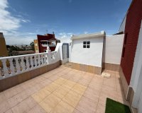 Se vende casa adosada con vistas en Los Altos, Orihuela Costa, Costa Blanca, España. ID2346