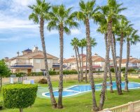 Se vende casa adosada de esquina de 3 dormitorios en Zeniamar, Playa Flamenca, Orihuela Costa. ID2793