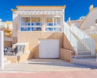 Se vende chalet en Las Palmeras, Los Altos, Orihuela Costa .ID2533