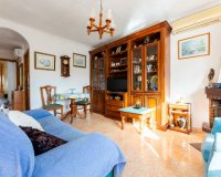 Se vende chalet independiente cerca de la playa en Punta Prima, Costa Blanca, España. ID1882