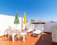 Se vende encantadora casa adosada con aparcamiento en La Cinuelica, Punta Prima, Orihuela Costa. ID1970