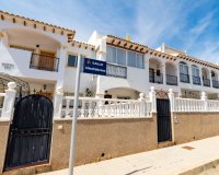 Se vende encantadora casa adosada con aparcamiento en La Cinuelica, Punta Prima, Orihuela Costa. ID1970