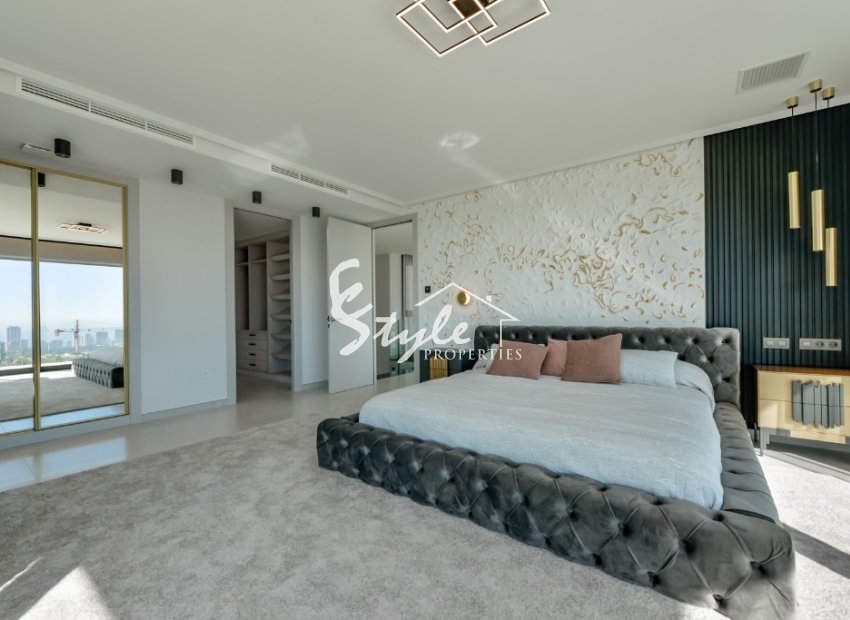 Se vende nueva villa de lujo con vistas al mar en Finestrat, Costa Blanca, España. ON1778