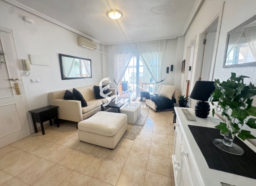 se vende piso cerca de la playa La Zenia,  Orihuela Costa, Costa Blanca, Spain. ID1936