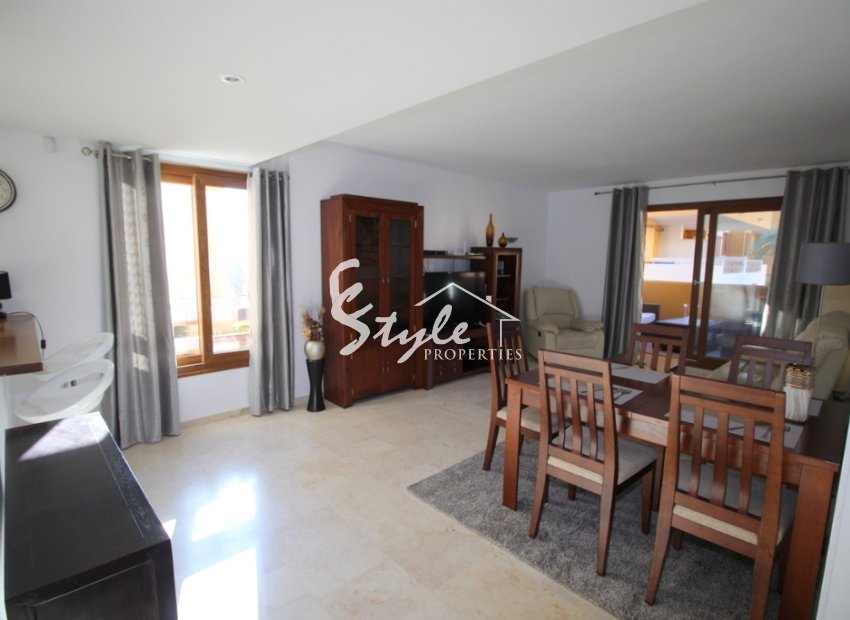 Se vende piso en la Recoleta, Punta Prima, Costa Blanca. ID1259