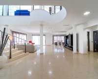 Se vende villa de lujo en CABO ROIG a 300 me de la playa.ID2840 