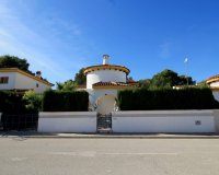 se vende Villa en Mil Palmeras, Pilar de la Horadada, Murcia. ID1451