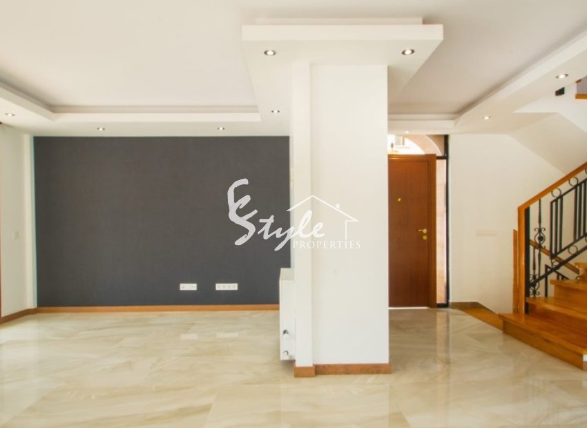 Se vende villa nueva en Finestrat, Costa Blanca, España ON1811