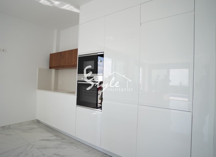 Se vende villa nueva en Polop (cerca de Benidorm), Costa Blanca, España ON1606