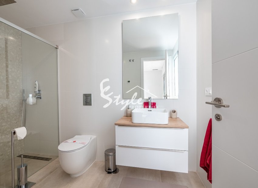 Se venden villas nuevas en Algorfa, Alicante, Costa Blanca, España. ON1705