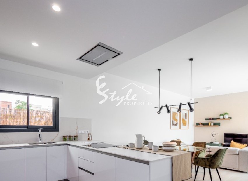 Se venden villas nuevas en Algorfa, Alicante, Costa Blanca, España. ON1706