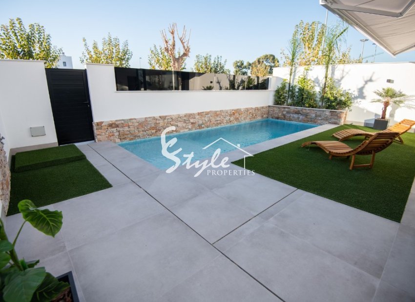 Таунхаусы новой постройки на продажу в Сан-Хавьере, Мурсия, Испания. ОN1675