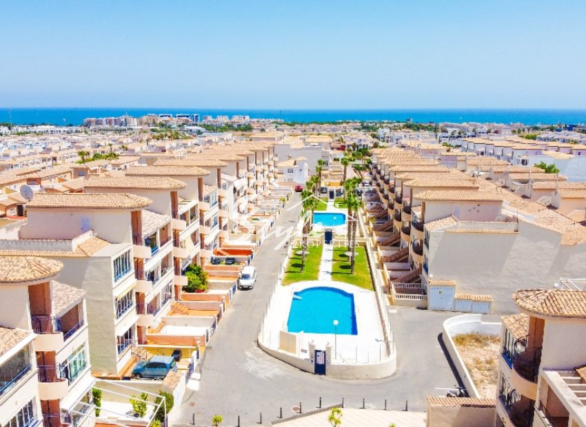 top floor apartment for sale, 2 bedroooms in Ciñuelica, Punta Prima, Los Altos , Costa Blanca, Spain. ID3636